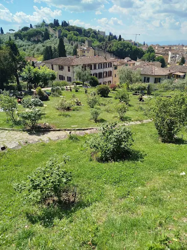 Rose Garden Florence 4